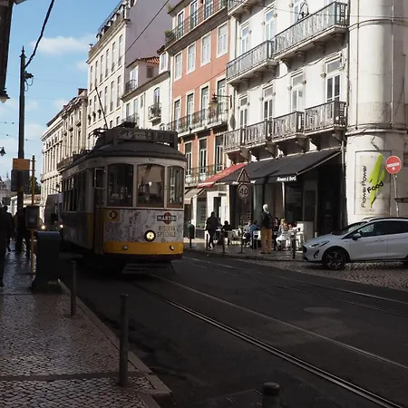 Διαμέρισμα Cozy In Bairro Alto Lisboa